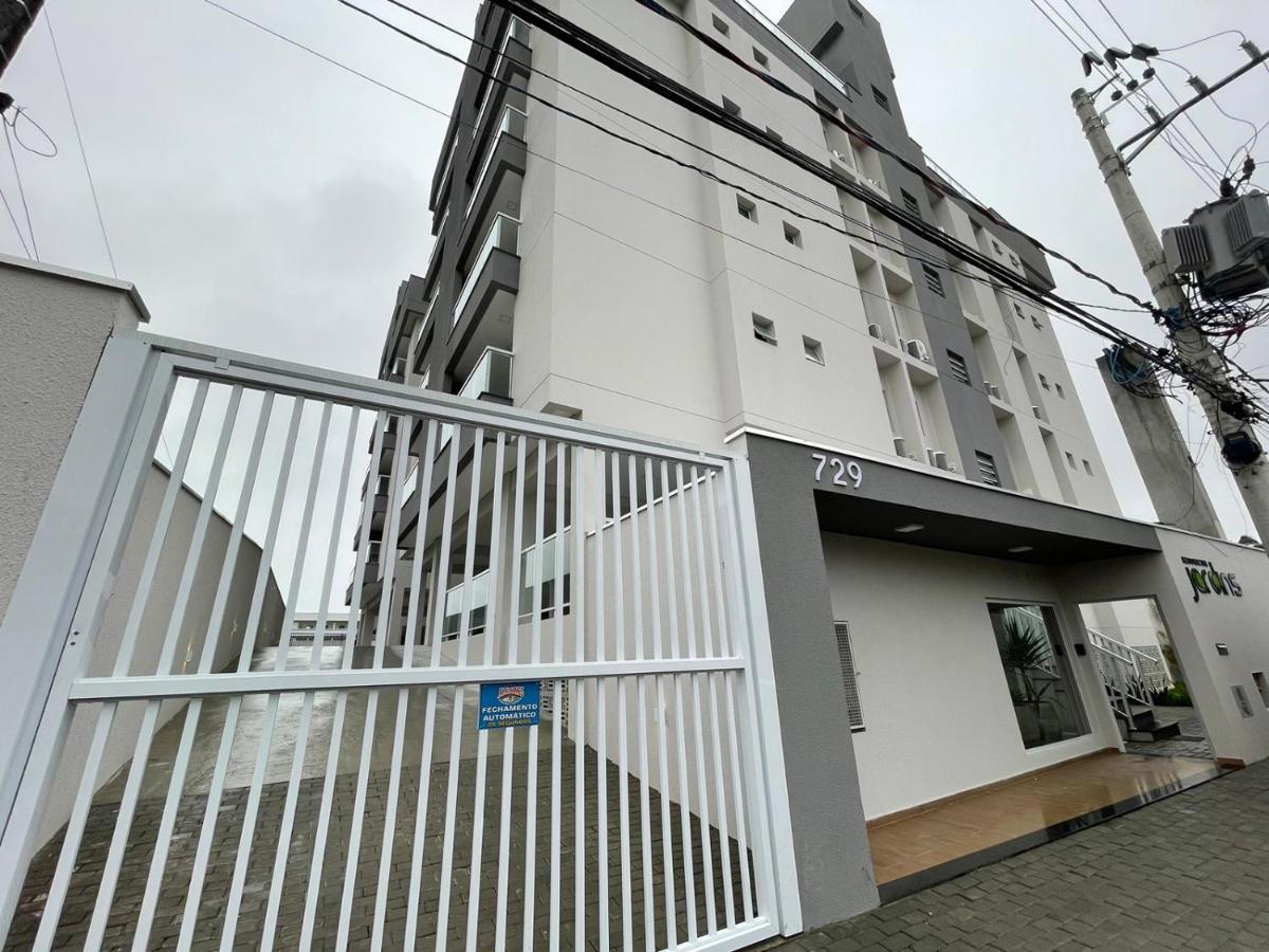 乌巴图巴Apartamento Com Piscina No Centro公寓 外观 照片