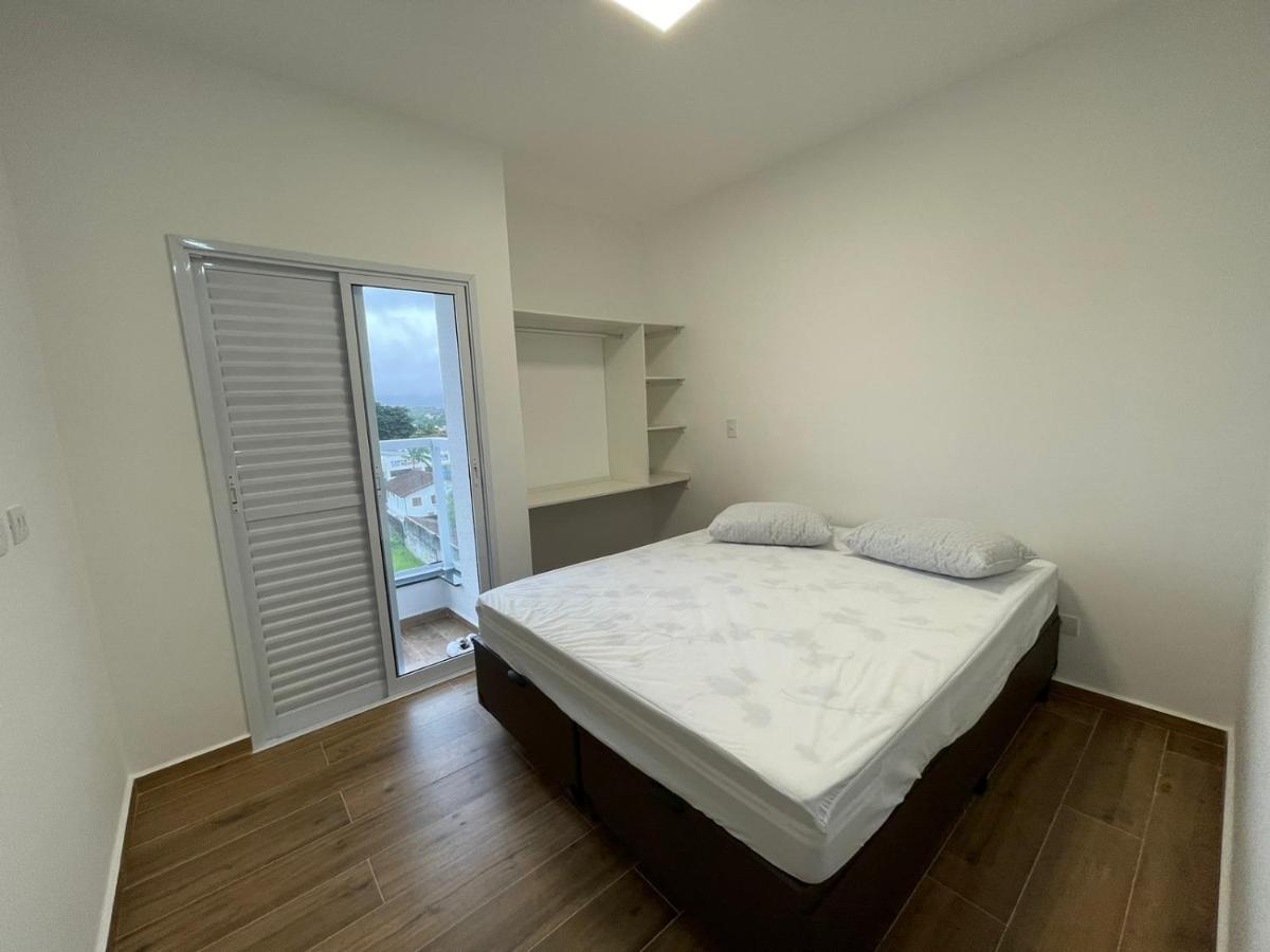 乌巴图巴Apartamento Com Piscina No Centro公寓 外观 照片